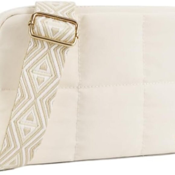 Lightweight Nylon Crossbody Purse with Zipper Closure - Ideal Gift for Her - Picture 1 of 7